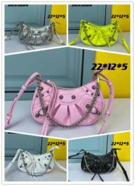 Picture of Balenciaga Lady Handbags _SKUfw114108343fw